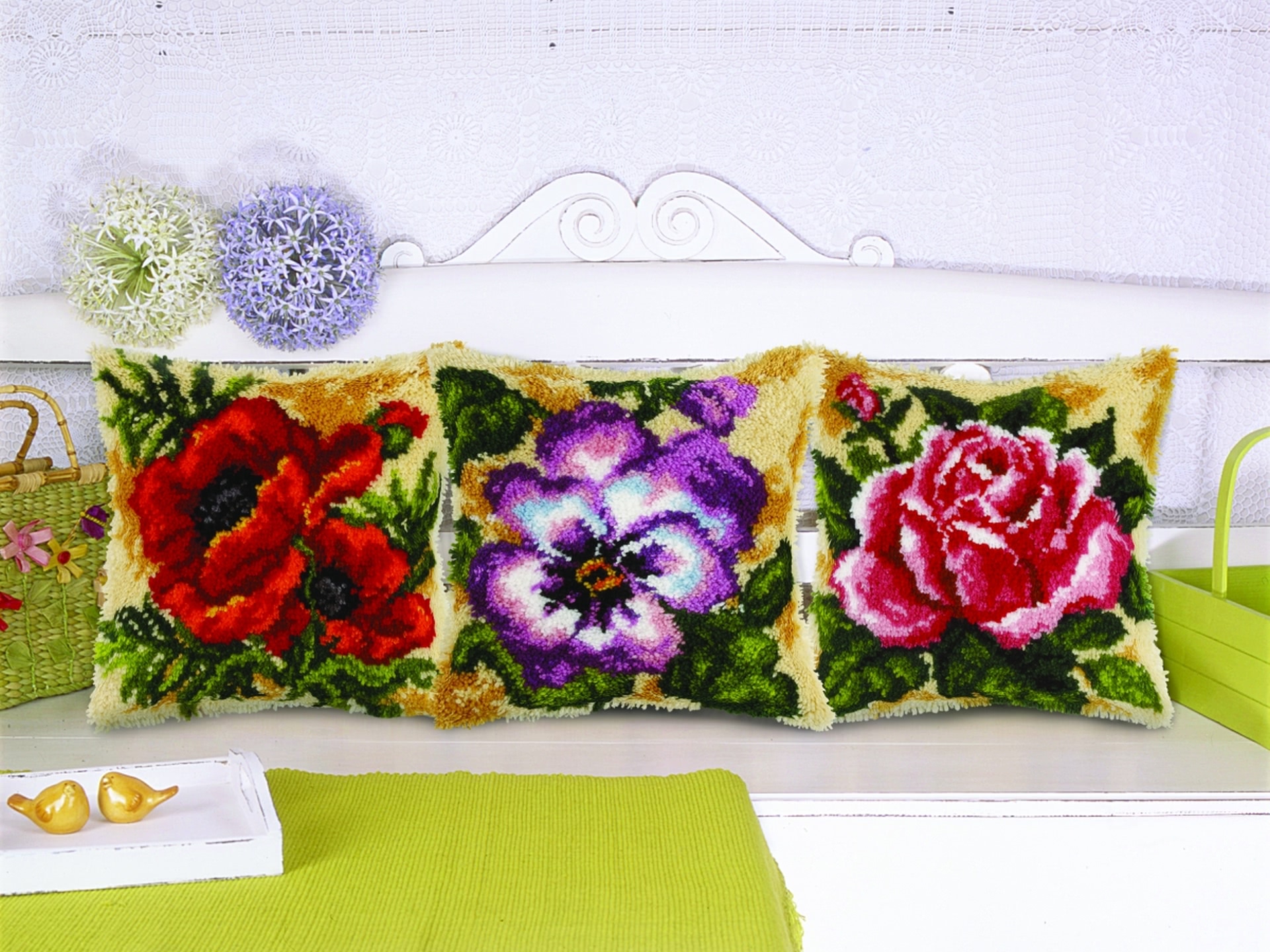 Latch hook cushions flowers